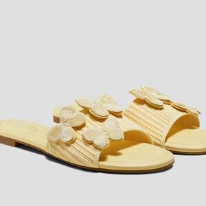 Vivaia Cleo Buttermilk Slides Size 7